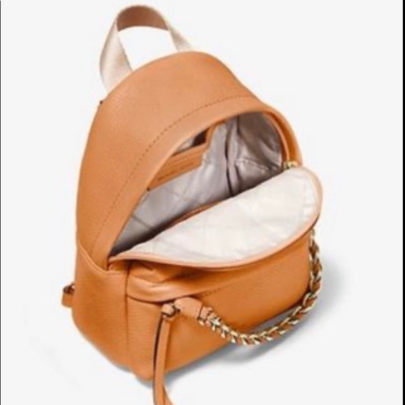 🧡🍊Authentic Michael Kors convertible backpack 🧡🍊 - Picture 11 of 12